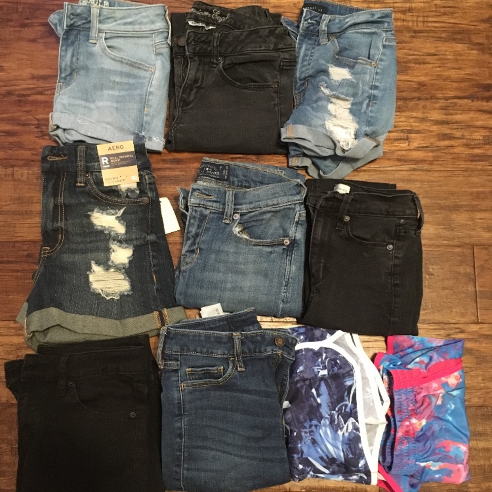 !!HUGE LOT OF JEANS AND SHORTS!!